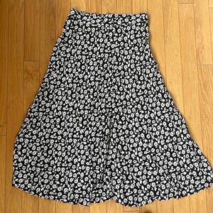 Zara Floral long/ankle length skirt Size L